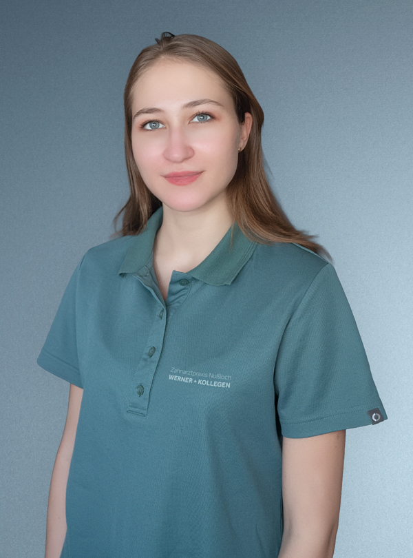 Diana, Zahnmedizinische Fachangestellte Zahnmedizinische Prophylaxeassistenz